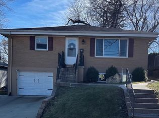 2230 Green St, Dubuque, IA 52001