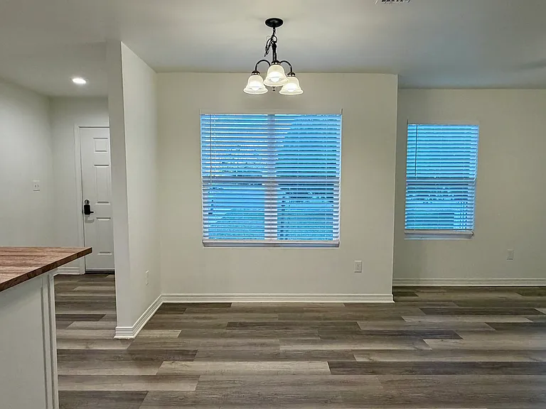 2 Canterberry Cir #A — Photo 6