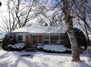 323 Romona Rd, Wilmette, IL 60091