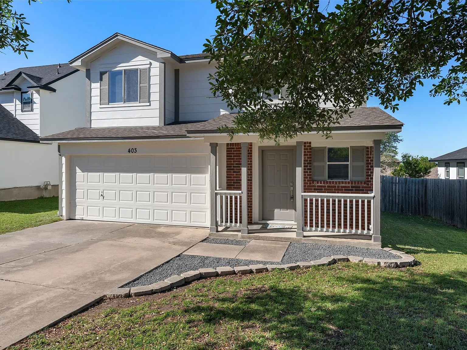 4 bed, 2.5 bath, 1601 sqft, $1,950 — Photo 3