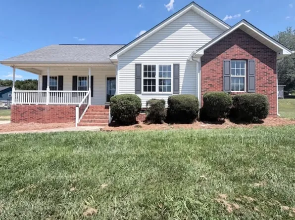 1014 Meagan Ct, Bessemer City, NC 28016