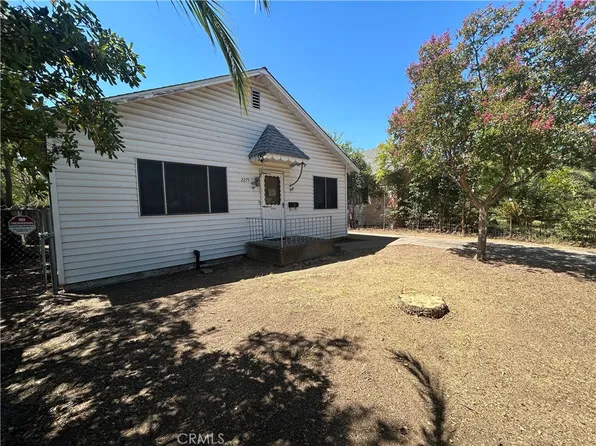 2275 Hawthorne St, Sacramento, CA 95815