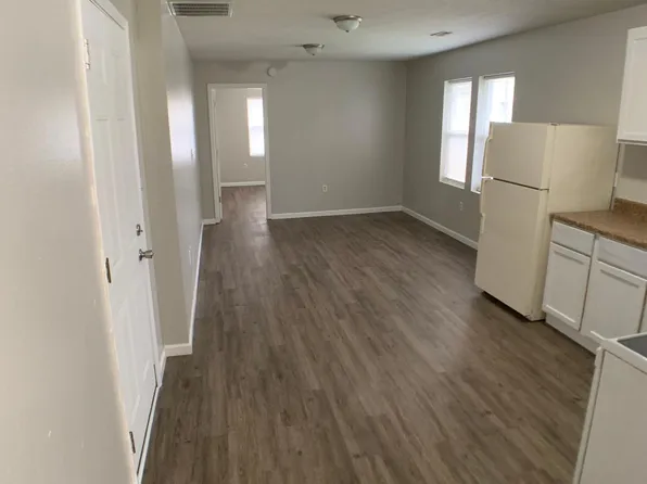 3014 W 10th St, Indianapolis, IN 46222