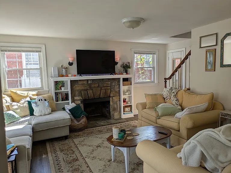 1232 N Taylor St — Photo 20