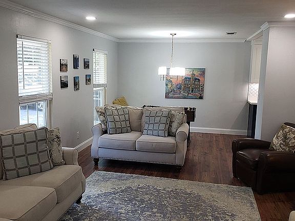 5th image of 4025 Alvar Dr