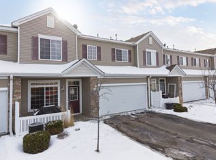 1788 Prescott Ct, Chaska, MN 55318