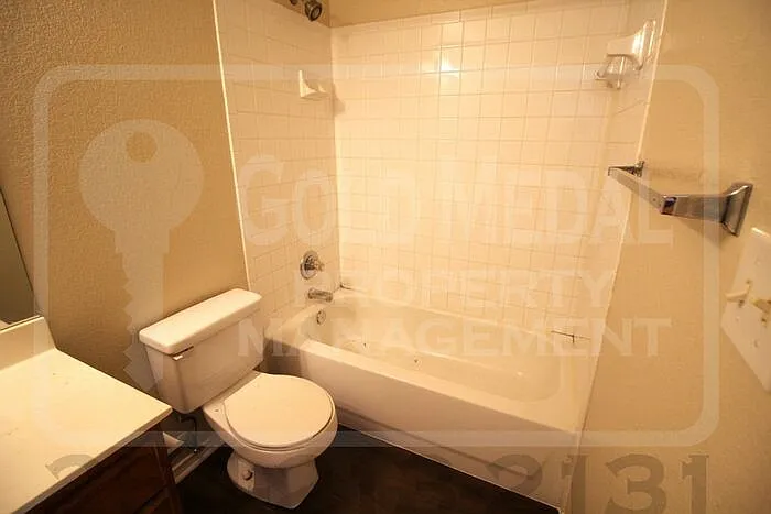 3304 Barcelona Dr — Photo 14