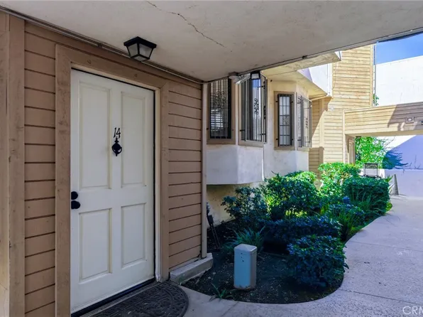 14715 Saticoy St Unit 14, Van Nuys, CA 91405