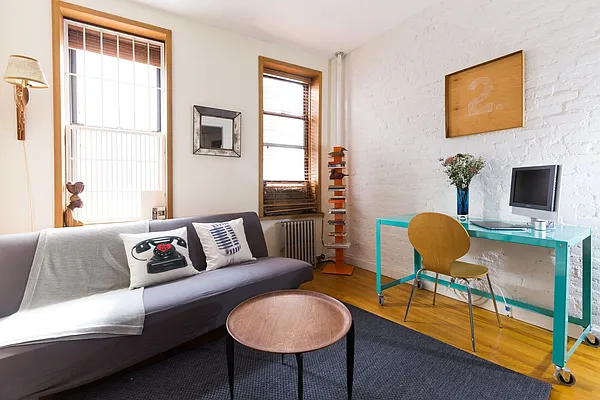 Sold by Compass | media 12