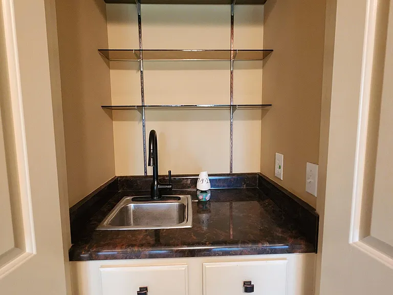 Wet bar.