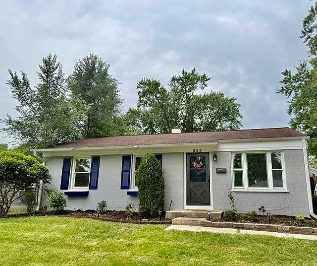 324 Hiawatha Dr