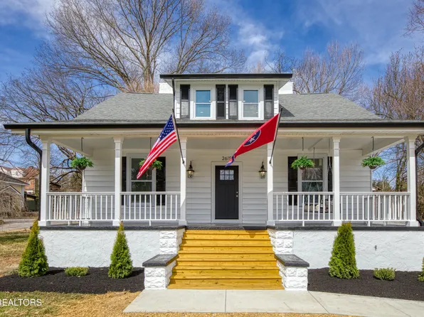 2615 Woodrow Dr, Knoxville, TN 37918