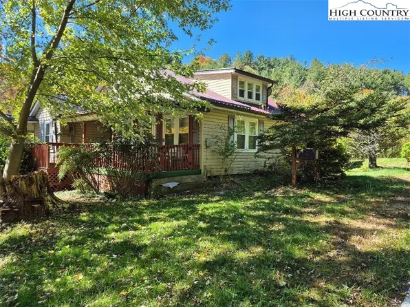 720 Mash Road, West Jefferson, NC 28694