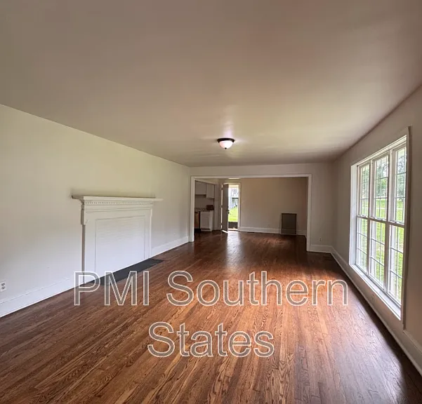 110 Stone Creek Dr — Photo 13