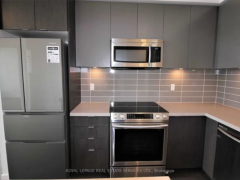 4699 Glen Erin Dr #906 — Photo 8