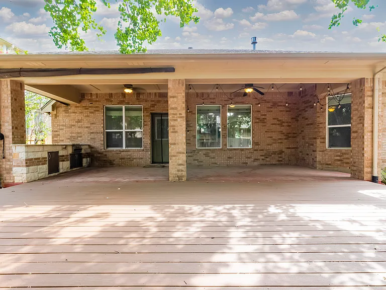 116 Azimuth Dr — Photo 4