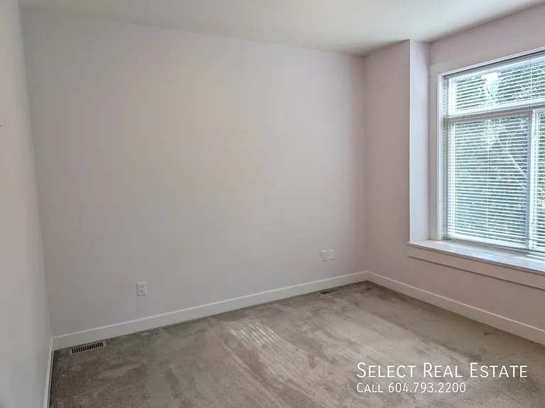 548 Park St #STREET1-1 — Photo 10