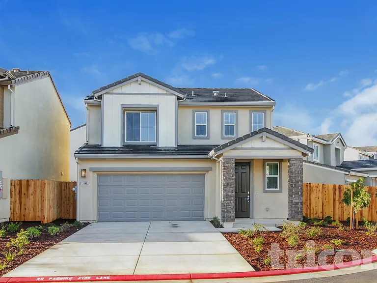 11648 Giacinta Ln — Photo 1