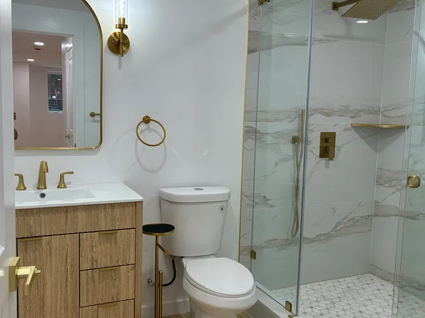 716 11th Street image 33 of 37