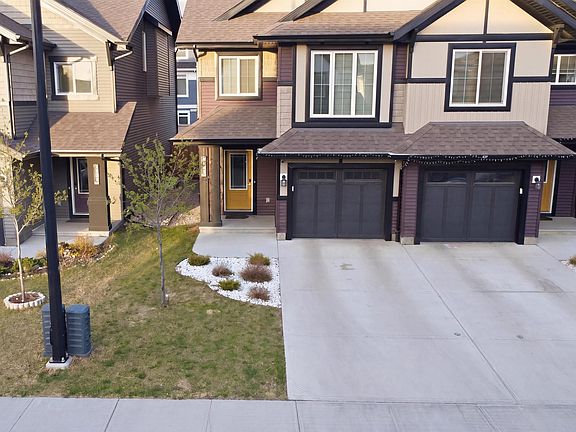 2nd image of 2284 Chokecherry Close SW