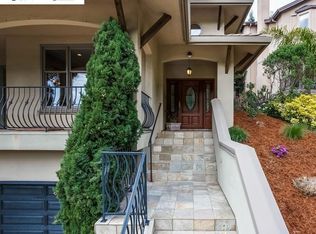 7272 Buckingham Blvd, Berkeley, CA 94705