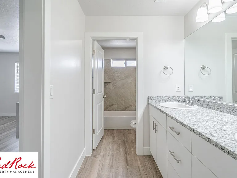 1005 N Tortoise Rock Dr #17 — Photo 52