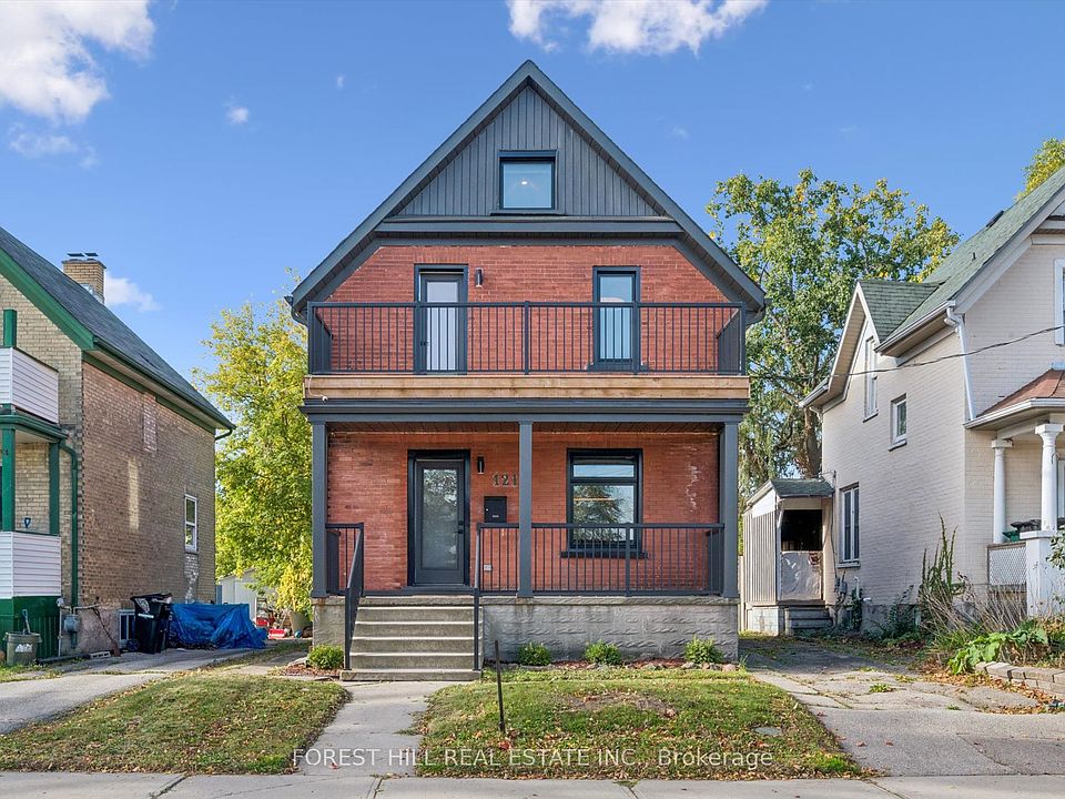 1st image of 121 Park St