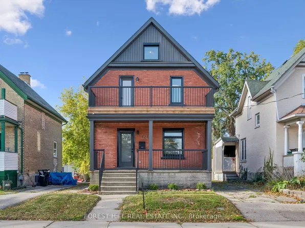 121 Park St, Kitchener, ON N2G 1M5