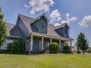 10811 Tuttle Rd, Trevor, WI 53179