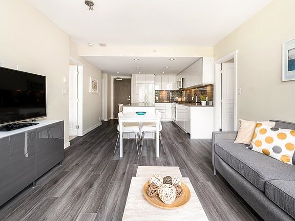 5th image of 3096 Windsor Gate #805