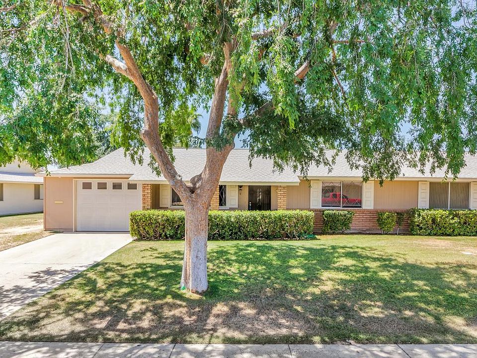 1st image of 10209 W Kingswood Cir
