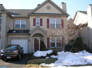 203 Monarch Ct #290, Warminster, PA 18974