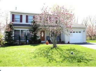 2154 Foxtail Dr, Pottstown, PA 19464