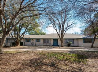 107 Chapman Cir, Waxahachie, TX 75165