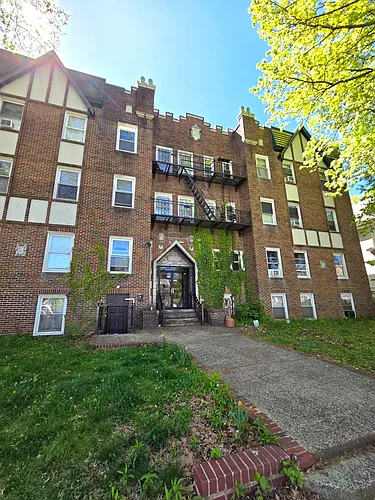 234 Walnut St Photo 1
