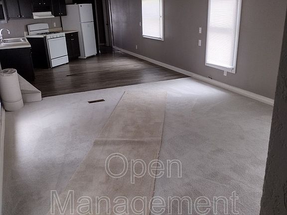 3rd image of 2710 E Farm Road Ln #137-89