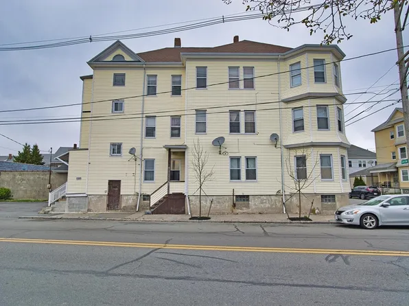 1 Stapleton St, New Bedford, MA 02744