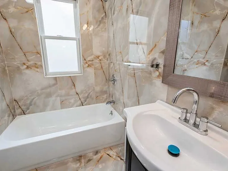 7802 Ridge Blvd #1 — Photo 23