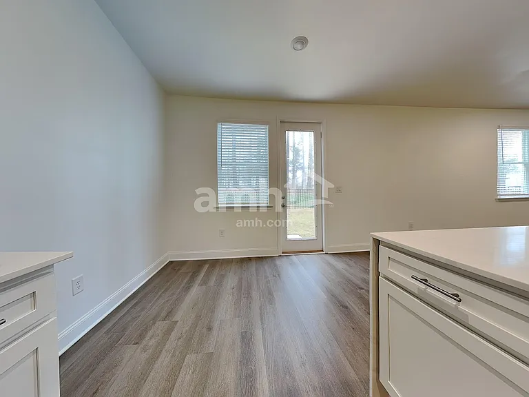 1529 Aquamarine Dr — Photo 6