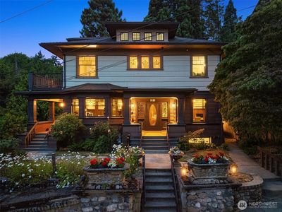 1121 Grand Avenue, Seattle, WA, 98122