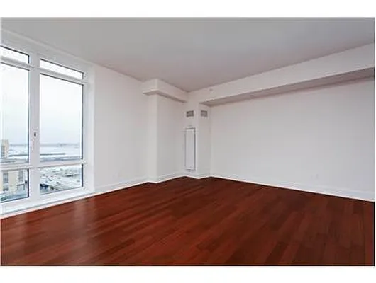 Rented by Douglas Elliman | media 33