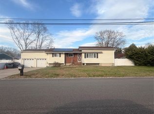 99 Brooklyn Avenue, West Babylon, NY