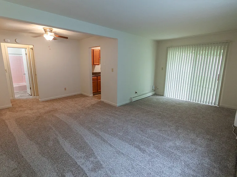 Colonial Ridge — Photo 90