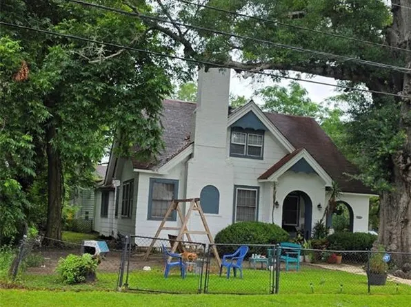1900 Clinton Ave, Mobile, AL 36617