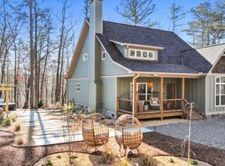 324 Overlook Way, Ellijay, GA 30540