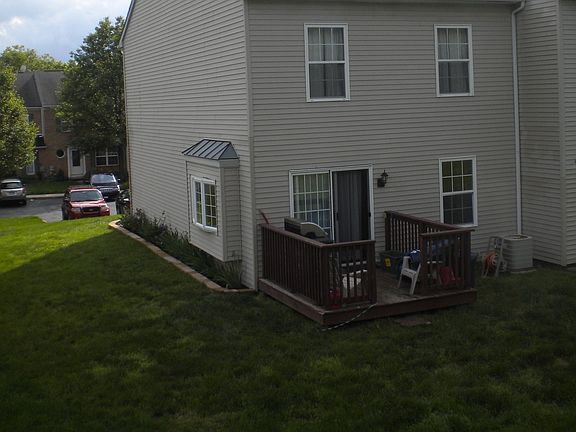 2nd image of 1117 Pin Oak Dr