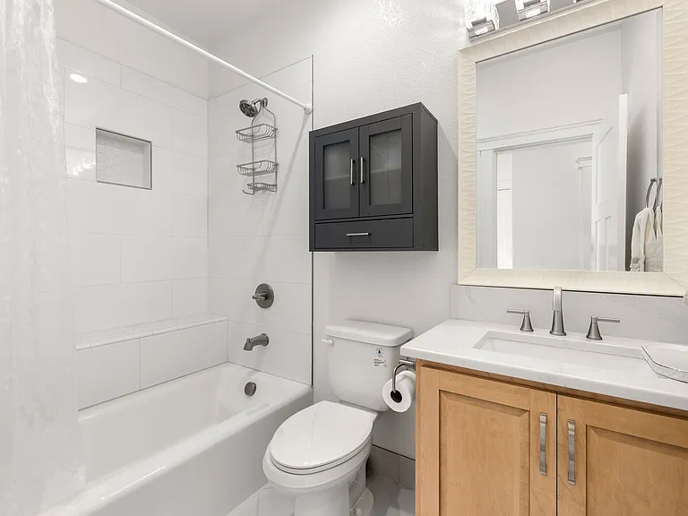 17051 SE Manley St — Photo 32