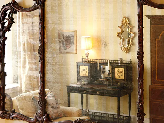 Sold by Sotheby's International Realty | media 30