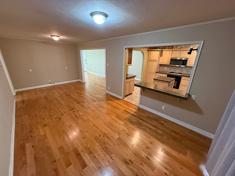 8618 Baltimore Dr #102 — Photo 4