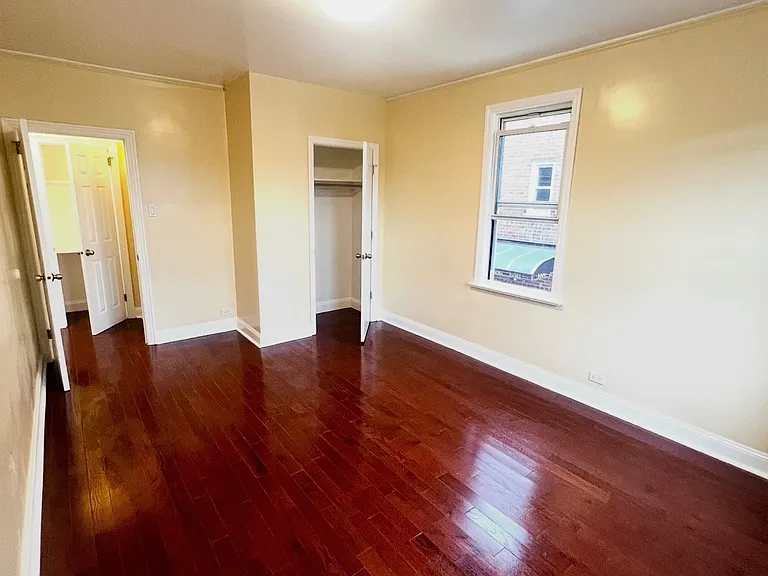 Colonial Ave — Photo 8